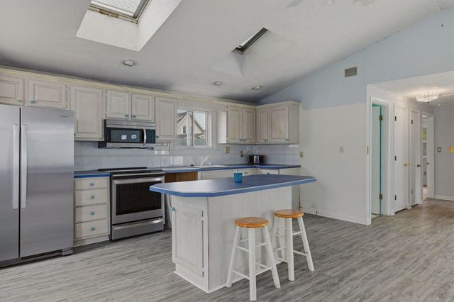 315 Bartlett Street, Portsmouth, NH 03801