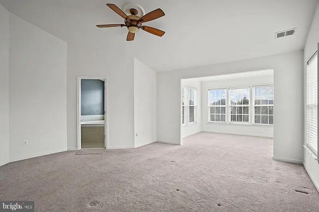 24689 SILTSTONE SQ, Aldie, VA 20105
