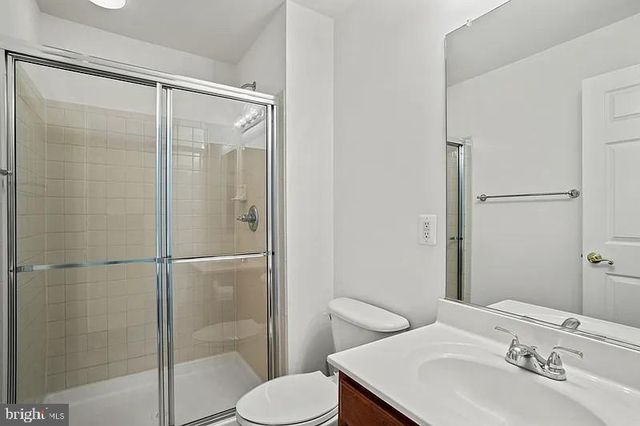 24689 SILTSTONE SQ, Aldie, VA 20105