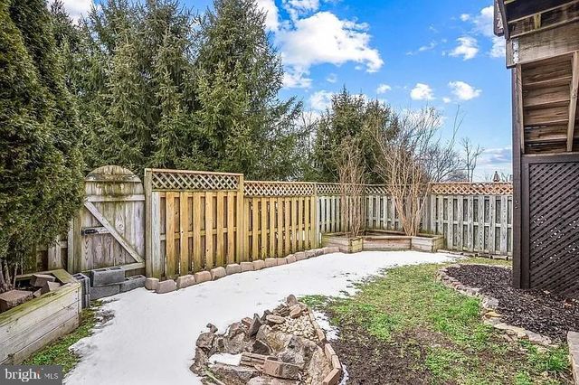 24689 SILTSTONE SQ, Aldie, VA 20105
