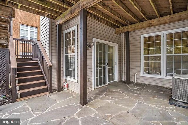24689 SILTSTONE SQ, Aldie, VA 20105