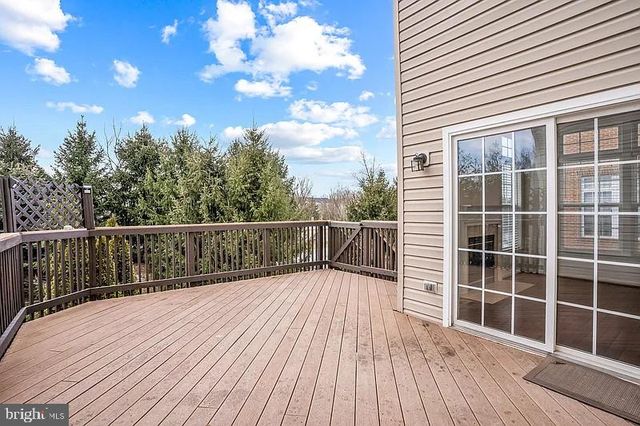 24689 SILTSTONE SQ, Aldie, VA 20105
