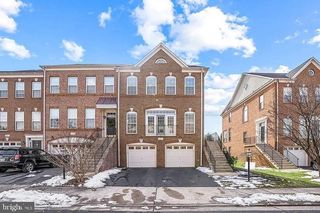 24689 SILTSTONE SQ, Aldie, VA 20105