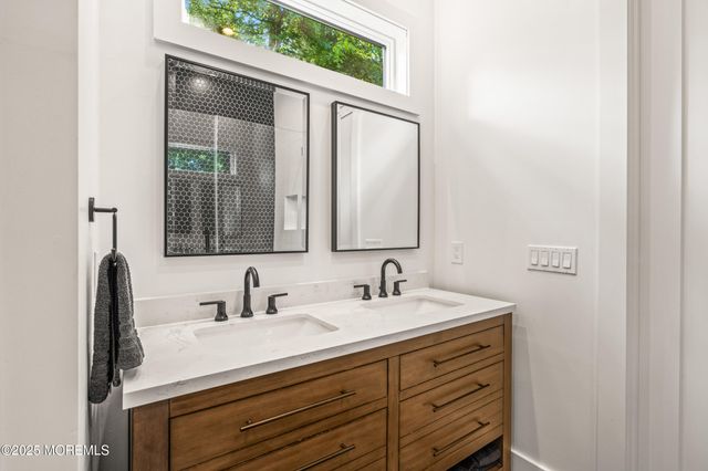 519 Laurel Avenue, West Allenhurst, NJ 07711