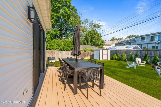 519 Laurel Avenue, West Allenhurst, NJ 07711