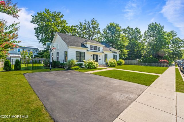 519 Laurel Avenue, West Allenhurst, NJ 07711