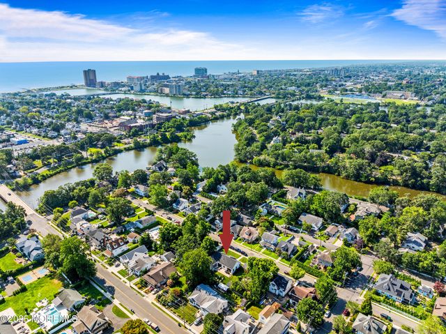519 Laurel Avenue, West Allenhurst, NJ 07711