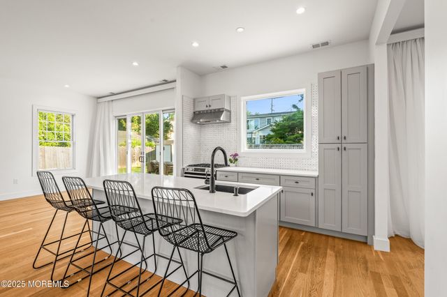 519 Laurel Avenue, West Allenhurst, NJ 07711