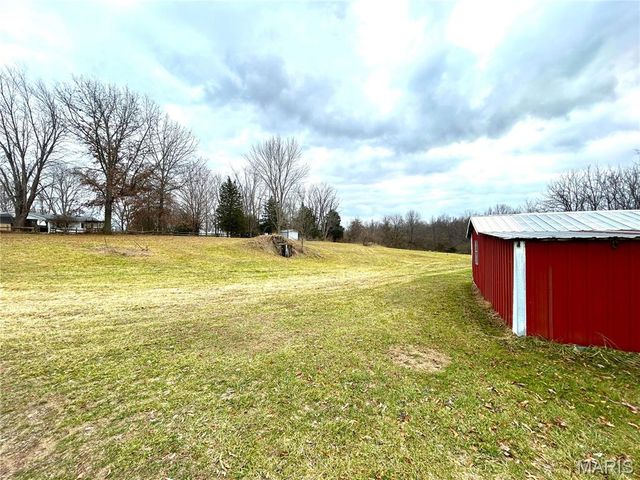 214 US Hway 67, Carrollton, IL 62016