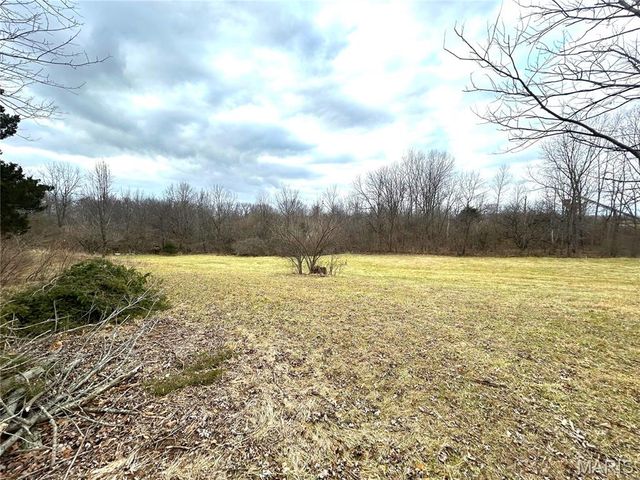 214 US Hway 67, Carrollton, IL 62016