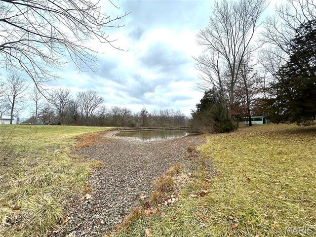 214 US Hway 67, Carrollton, IL 62016