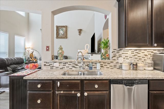 10205 Mickler Lane, Waco, TX 76708