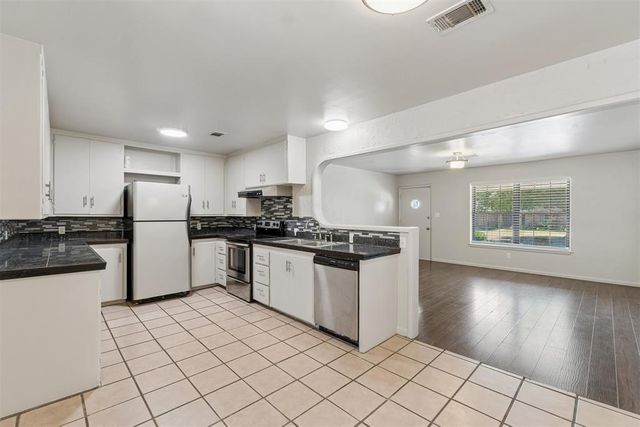 1407 Lindale Avenue, Norman, OK 73069