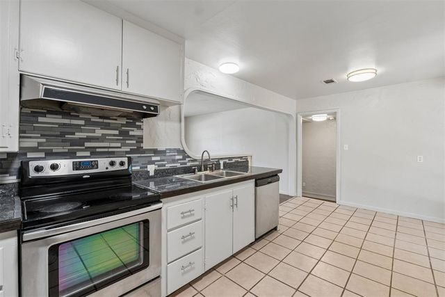 1407 Lindale Avenue, Norman, OK 73069