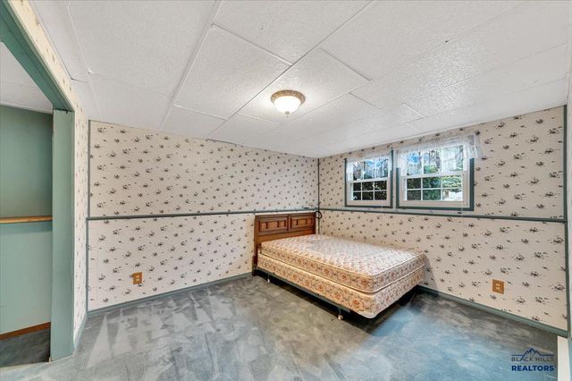 4613 HOGAN, Rapid City, SD 57703