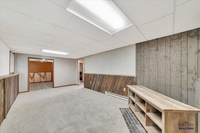 4613 HOGAN, Rapid City, SD 57703