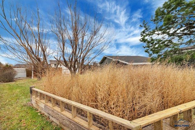 4613 HOGAN, Rapid City, SD 57703