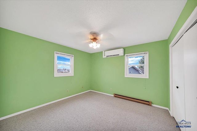 4613 HOGAN, Rapid City, SD 57703