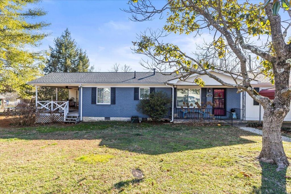 252 Langley Drive, Lafayette, GA 30728