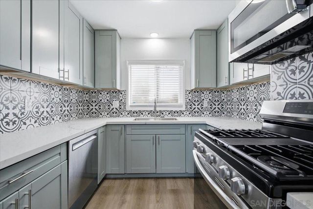 2304 G Ave, National City, CA 91950