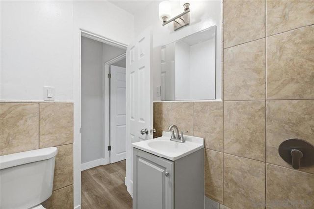 2304 G Ave, National City, CA 91950