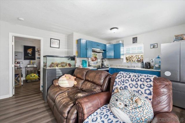 2304 G Ave, National City, CA 91950