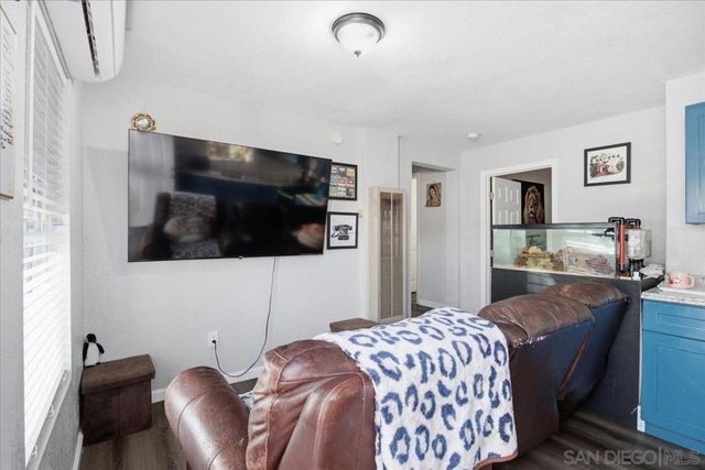 2304 G Ave, National City, CA 91950