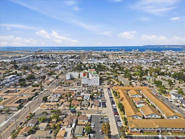 2304 G Ave, National City, CA 91950