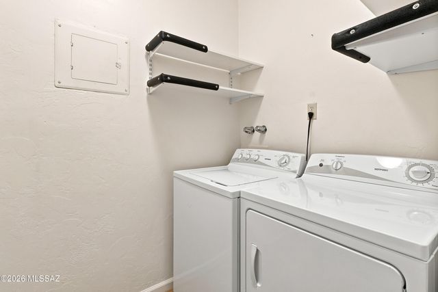 6255 N Camino Pimeria Alta Apt 15, Tucson, AZ 85718