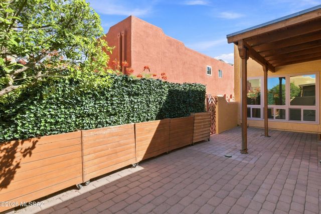 6255 N Camino Pimeria Alta Apt 15, Tucson, AZ 85718