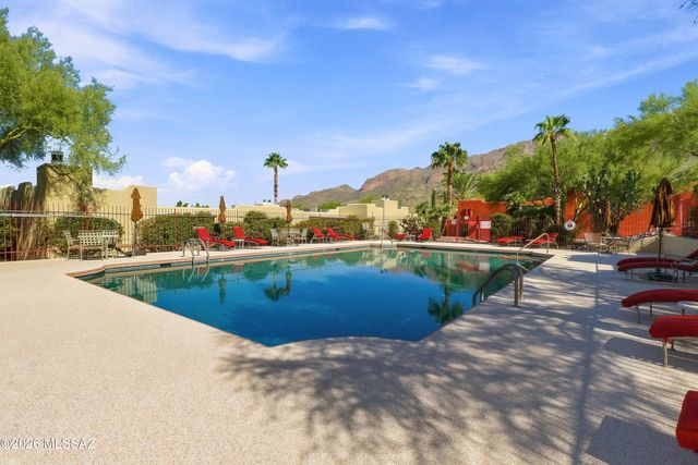 6255 N Camino Pimeria Alta Apt 15, Tucson, AZ 85718