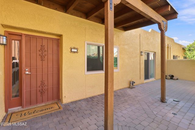 6255 N Camino Pimeria Alta Apt 15, Tucson, AZ 85718