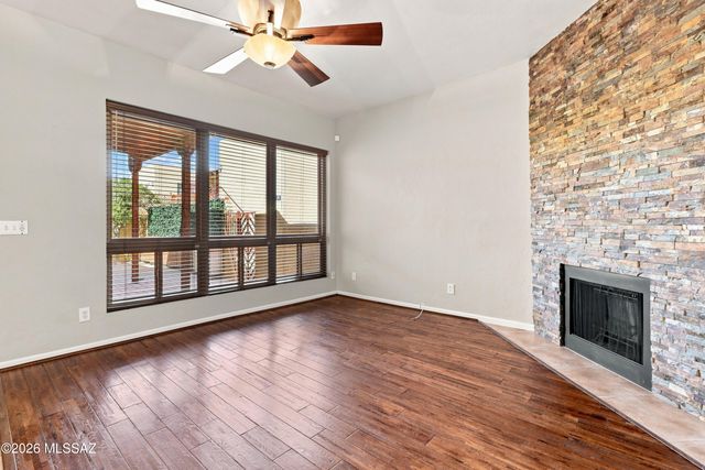 6255 N Camino Pimeria Alta Apt 15, Tucson, AZ 85718