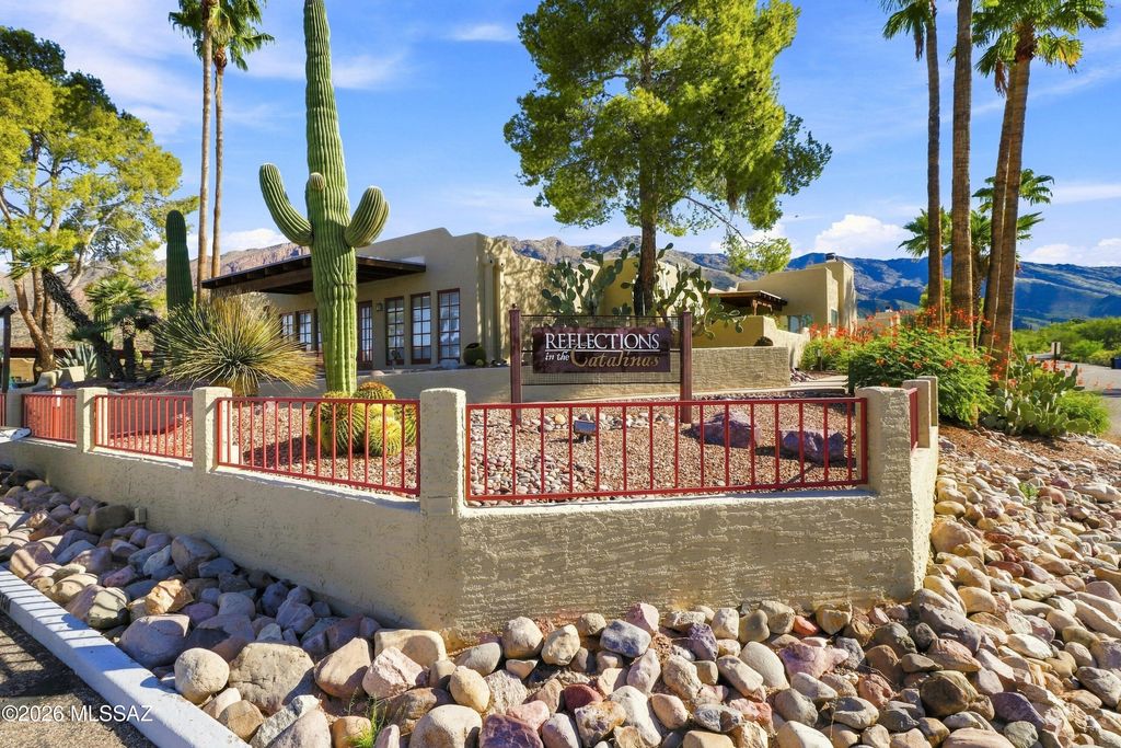 6255 N Camino Pimeria Alta Apt 15, Tucson, AZ 85718
