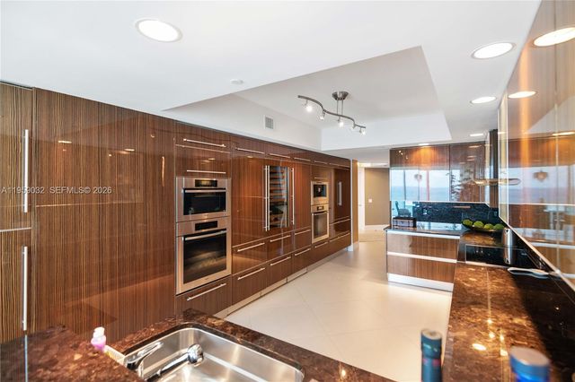 2711 S Ocean Dr 2205, Hollywood, FL 33019