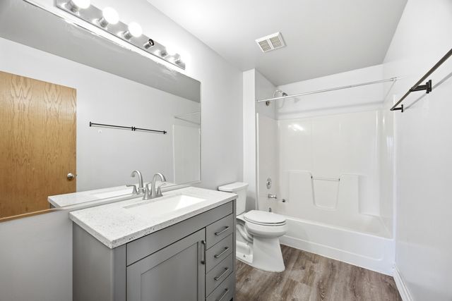 3106 Holden Circle, Matteson, IL 60443