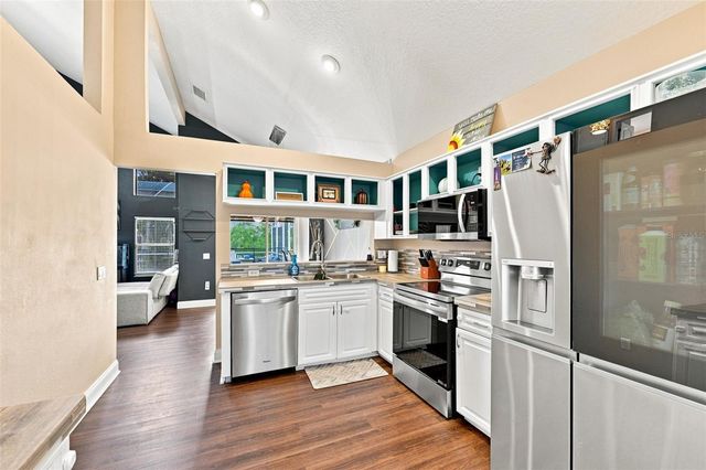 4006 SAVAGE STATION CIRCLE, New Port Richey, FL 34653
