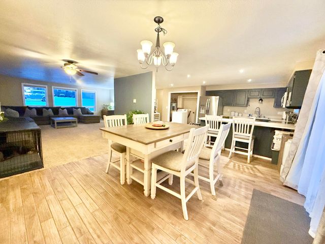 5704 Upland Drive, Klamath Falls, OR 97603