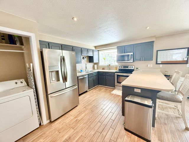 5704 Upland Drive, Klamath Falls, OR 97603