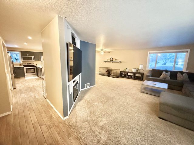 5704 Upland Drive, Klamath Falls, OR 97603