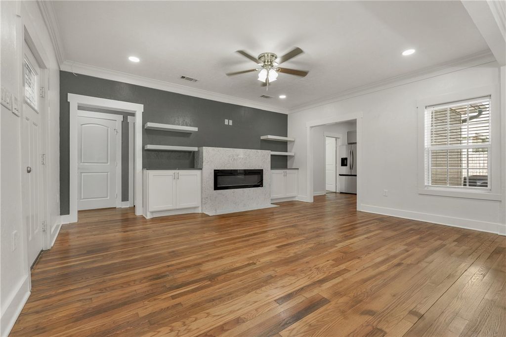 1557 East Wm J Bryan Parkway, Bryan, TX 77803 — photo 5