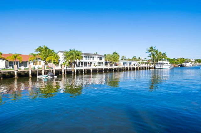 2809 NE 25th Street, Fort Lauderdale, FL 33305