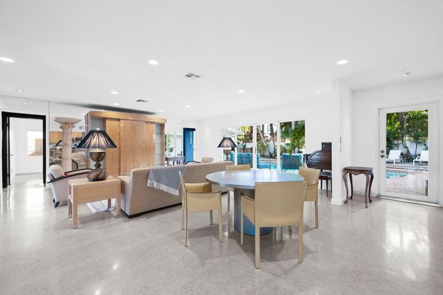 2809 NE 25th Street, Fort Lauderdale, FL 33305