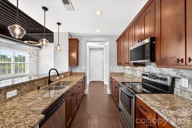 2338 Yadkin Avenue 506, Charlotte, NC 28205