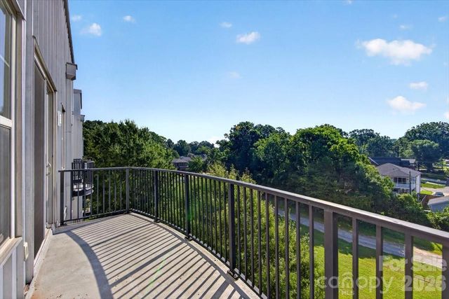 2338 Yadkin Avenue 506, Charlotte, NC 28205