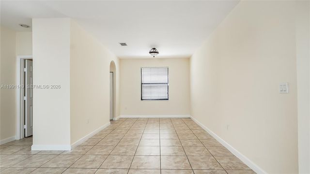 8841 W 34th Ct, Hialeah, FL 33018