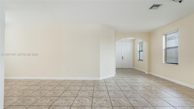 8841 W 34th Ct, Hialeah, FL 33018