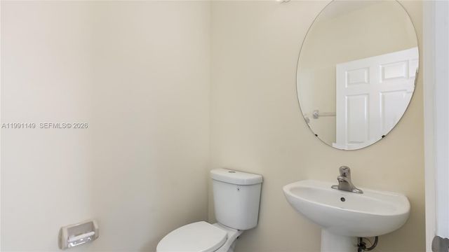 8841 W 34th Ct, Hialeah, FL 33018