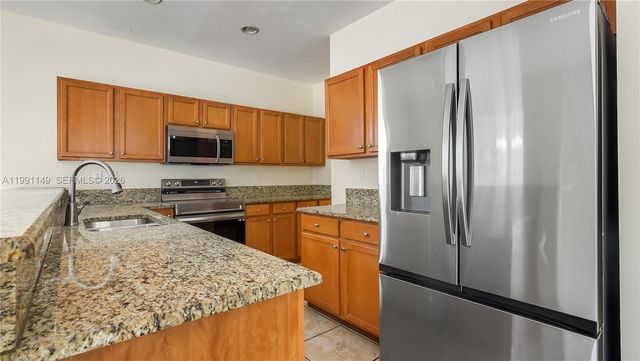 8841 W 34th Ct, Hialeah, FL 33018