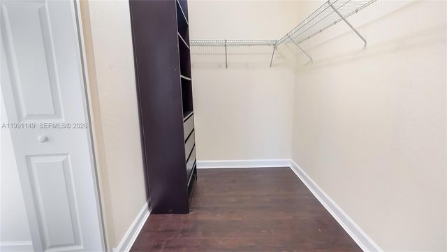 8841 W 34th Ct, Hialeah, FL 33018